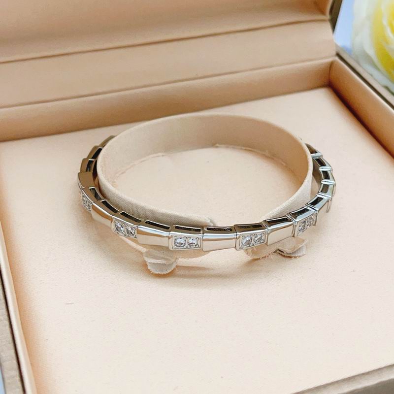 Bvlgari Bracelet 06yxs21